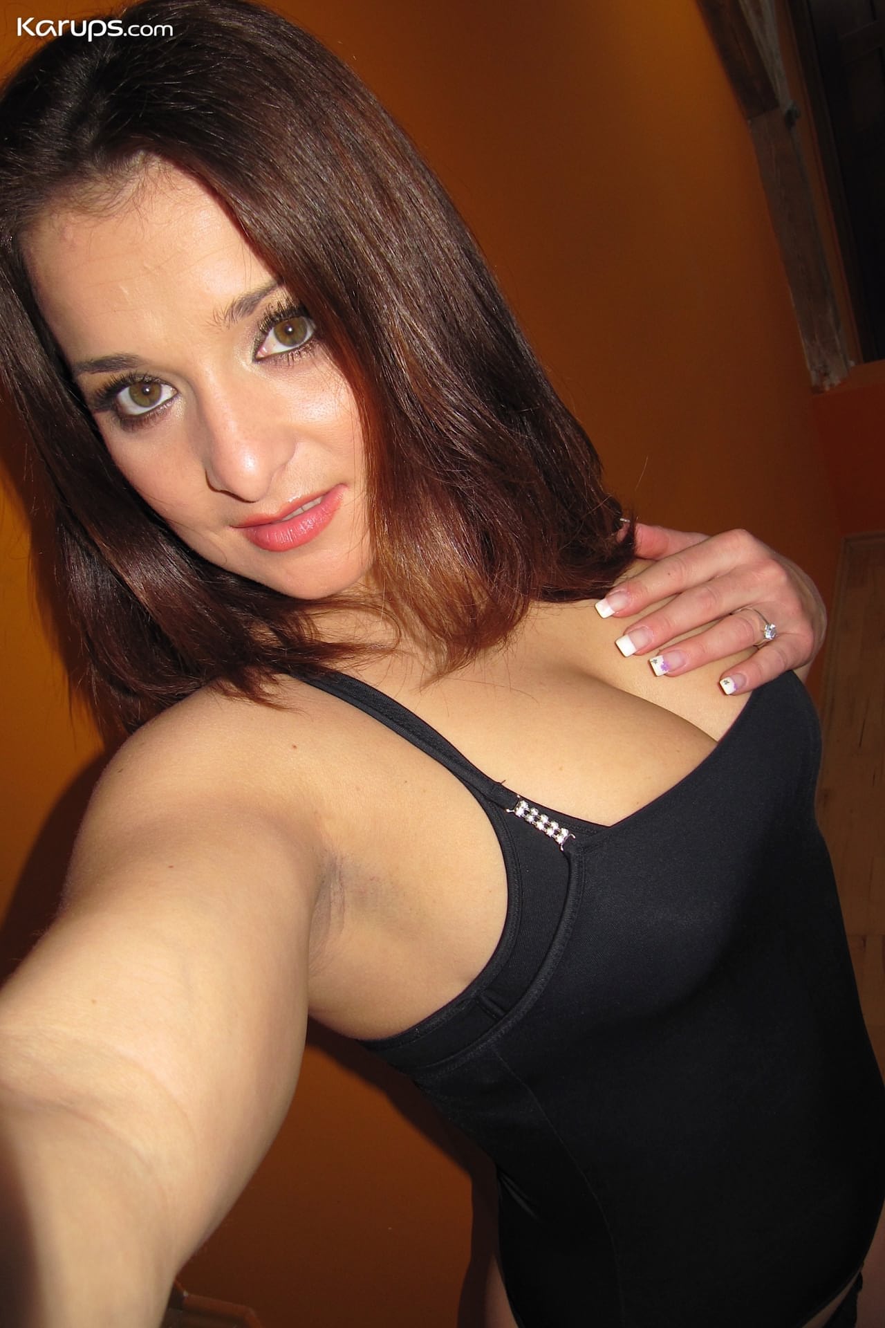 nina.dijon